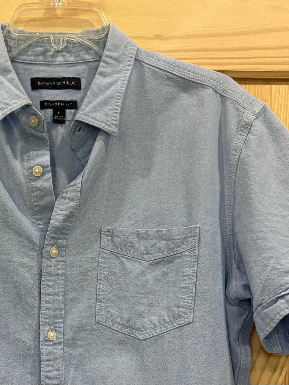 Banana Republic Light Blue Short-Sleeve Button-Up Shirt